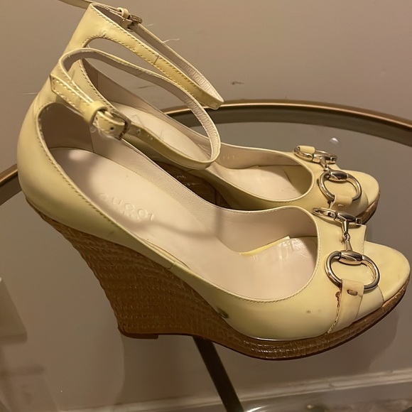 Gucci Yellow Wedges 6.5 - Picture 2 of 6
